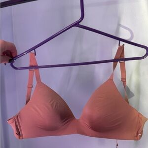 SKIMS Wireless Form T-Shirt Bra in Clay size 38 D brand new with tags!!